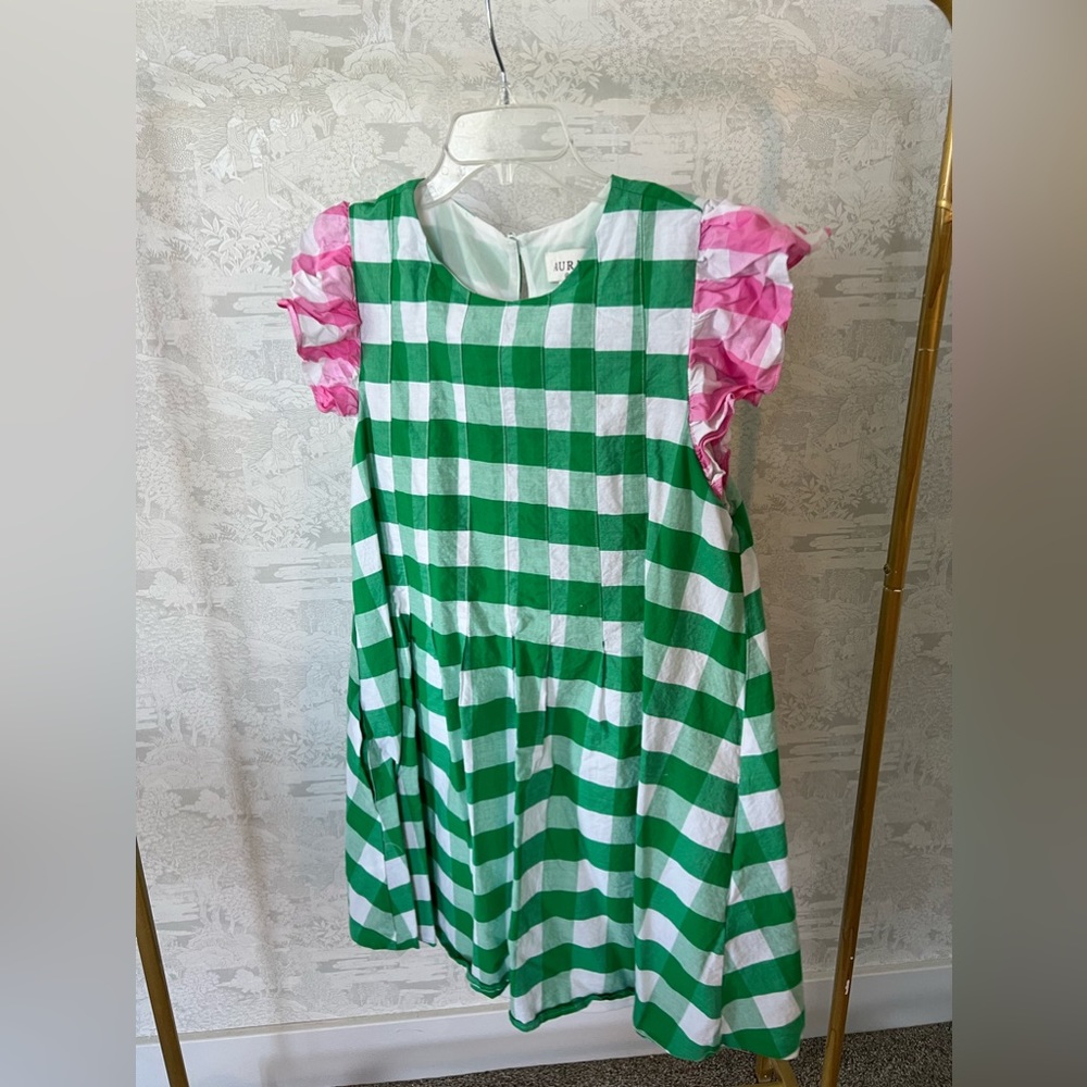 Gingham dress. Size medium